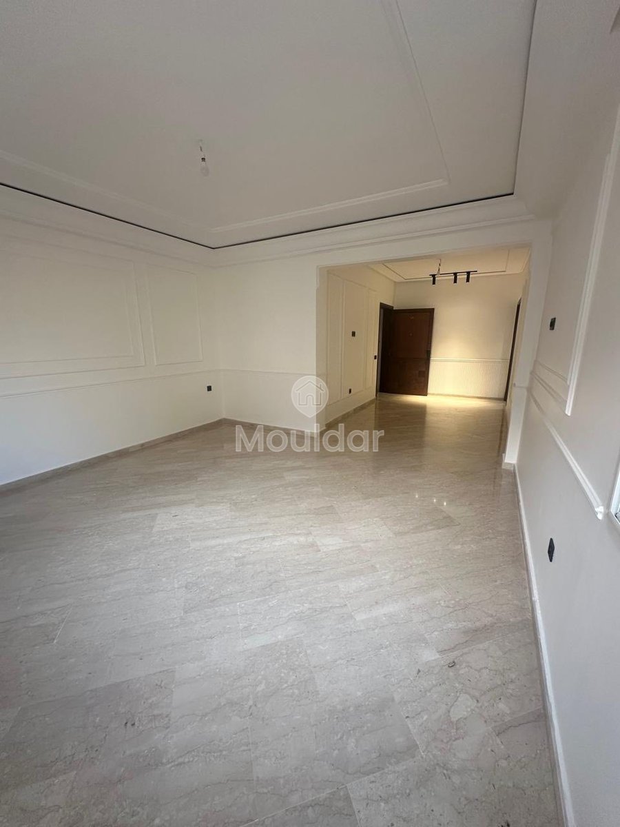 شقة للإيجار في الدار البيضاء، الأميرات - Photo 2