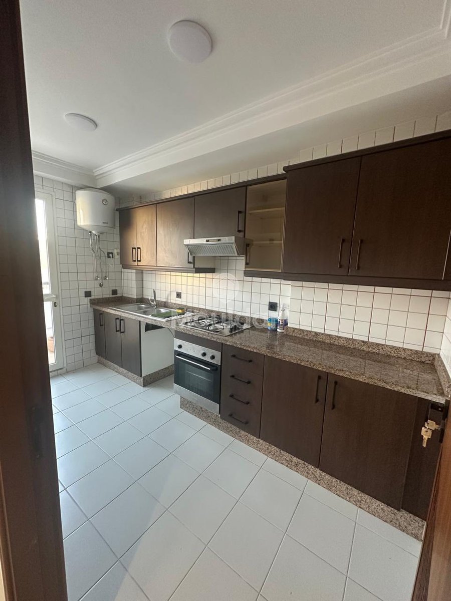 شقة للإيجار في الدار البيضاء، الأميرات - Photo 10