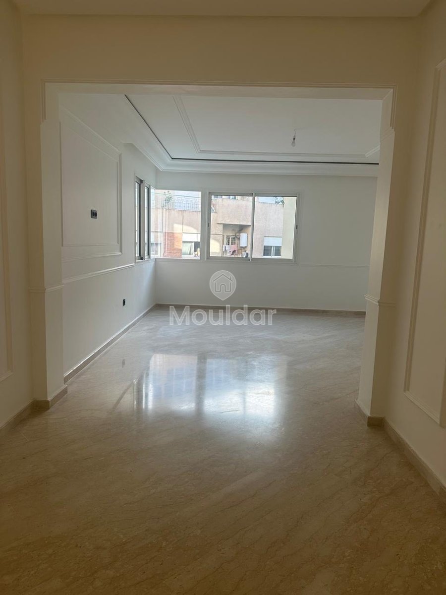 شقة للإيجار في الدار البيضاء، الأميرات - Photo 4