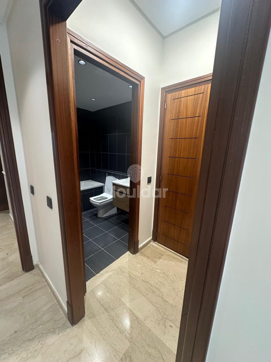 شقة للإيجار في الدار البيضاء، الأميرات - Photo 11