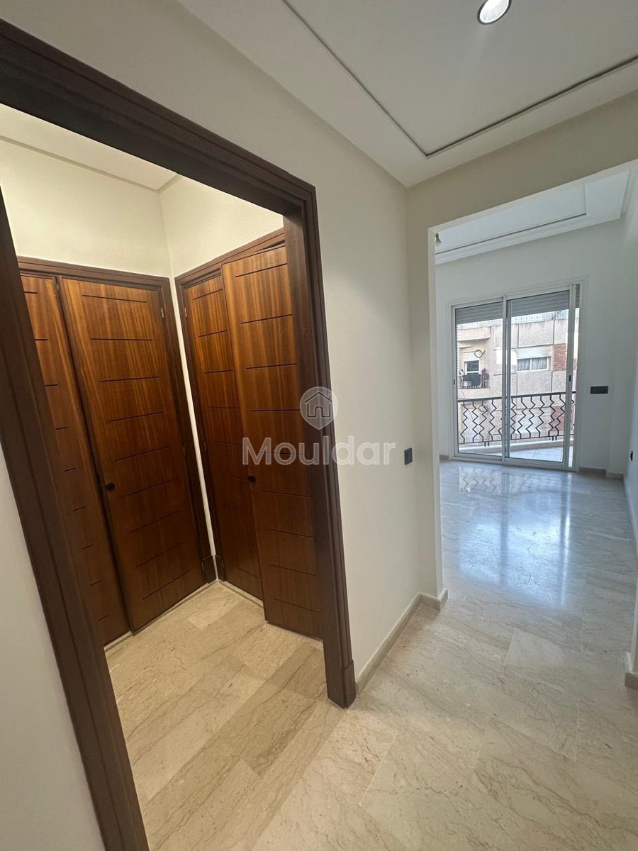 شقة للإيجار في الدار البيضاء، الأميرات - Photo 9