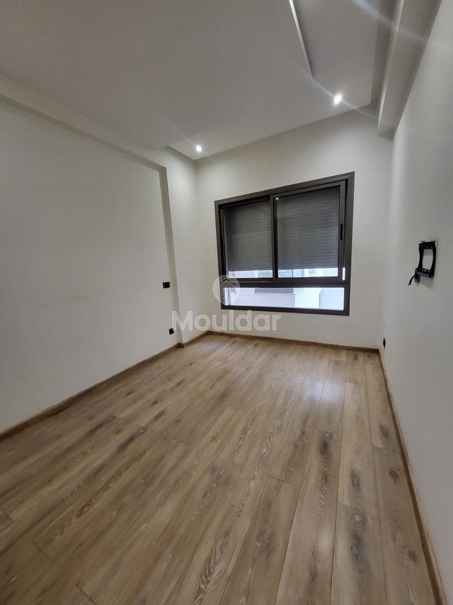 شقة للإيجار في الدار البيضاء، بورغوندي - Photo 2