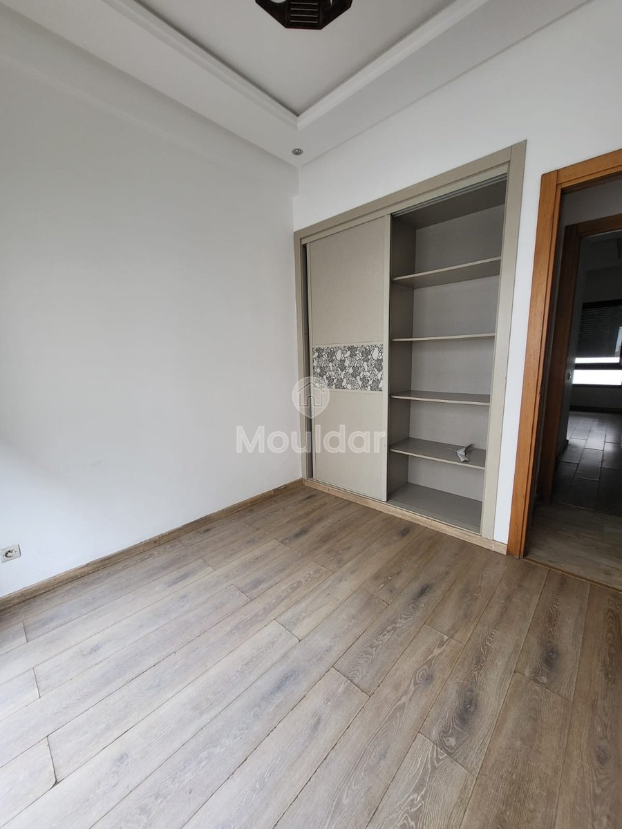 شقة للإيجار في الدار البيضاء، بورغوندي - Photo 3