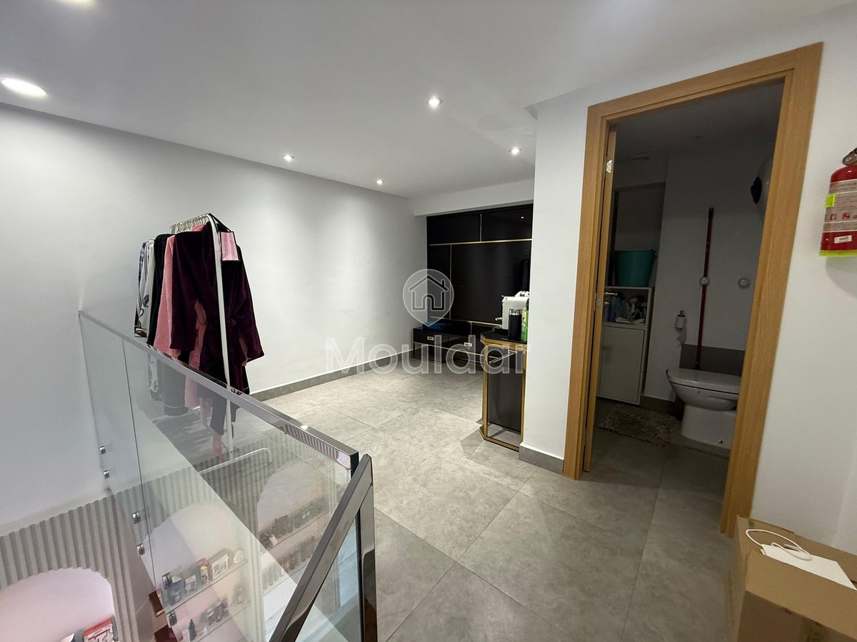 محل تجاري للإيجار في الدار البيضاء، بيلفيدير - Photo 4