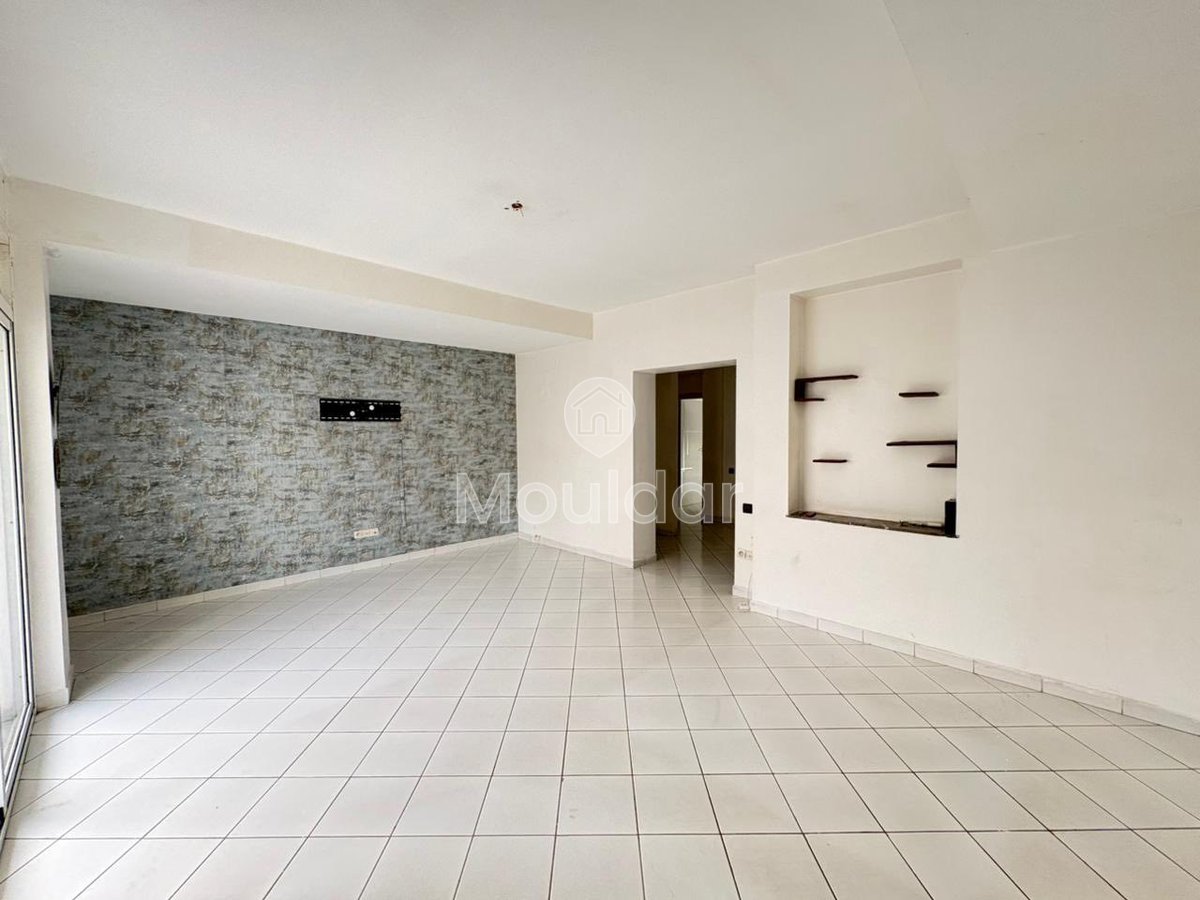 Appartement à louer à Agadir, Centre Ville - Photo 1