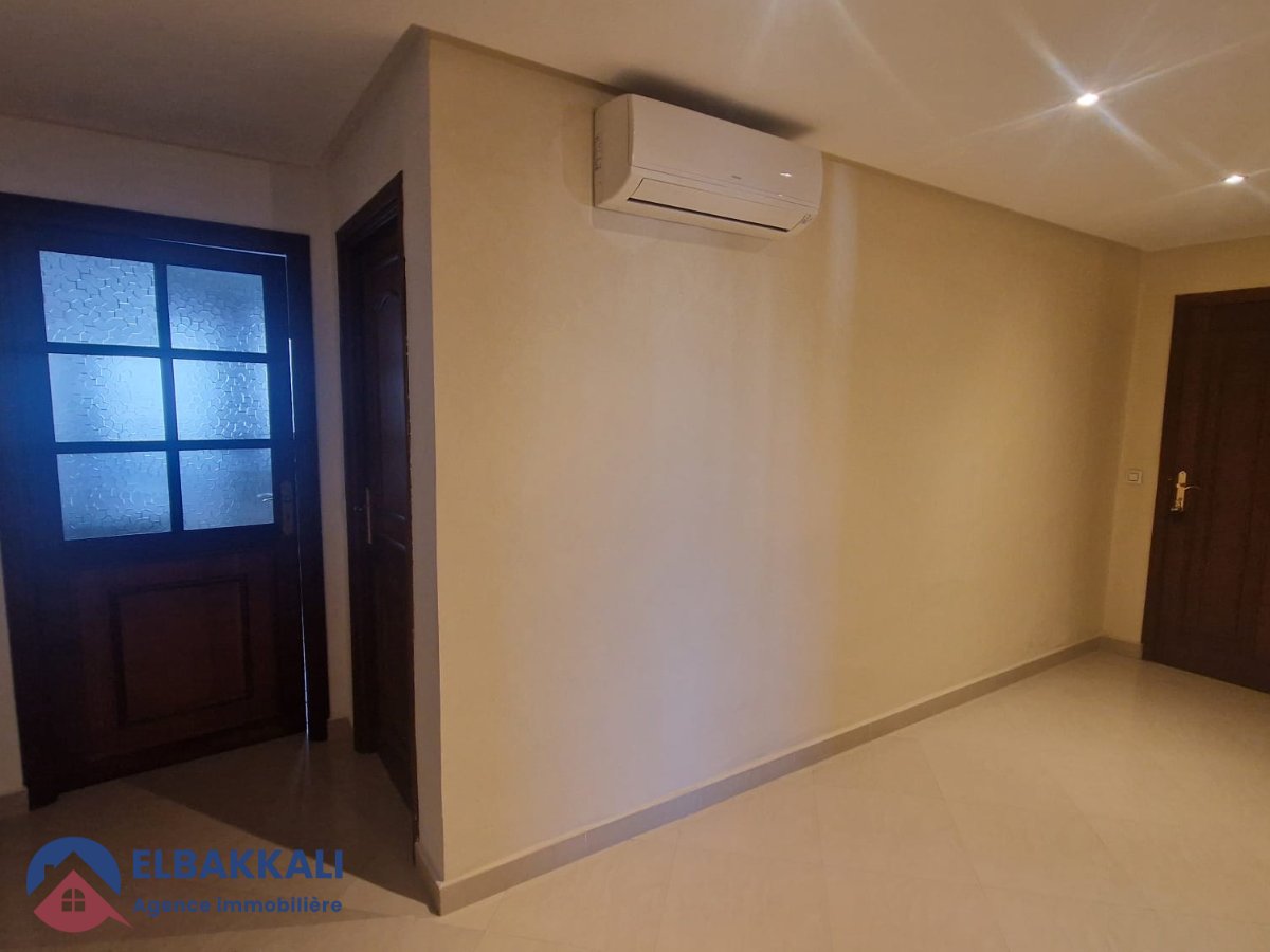 شقة للبيع في طنجة، إيبيريا - Photo 3