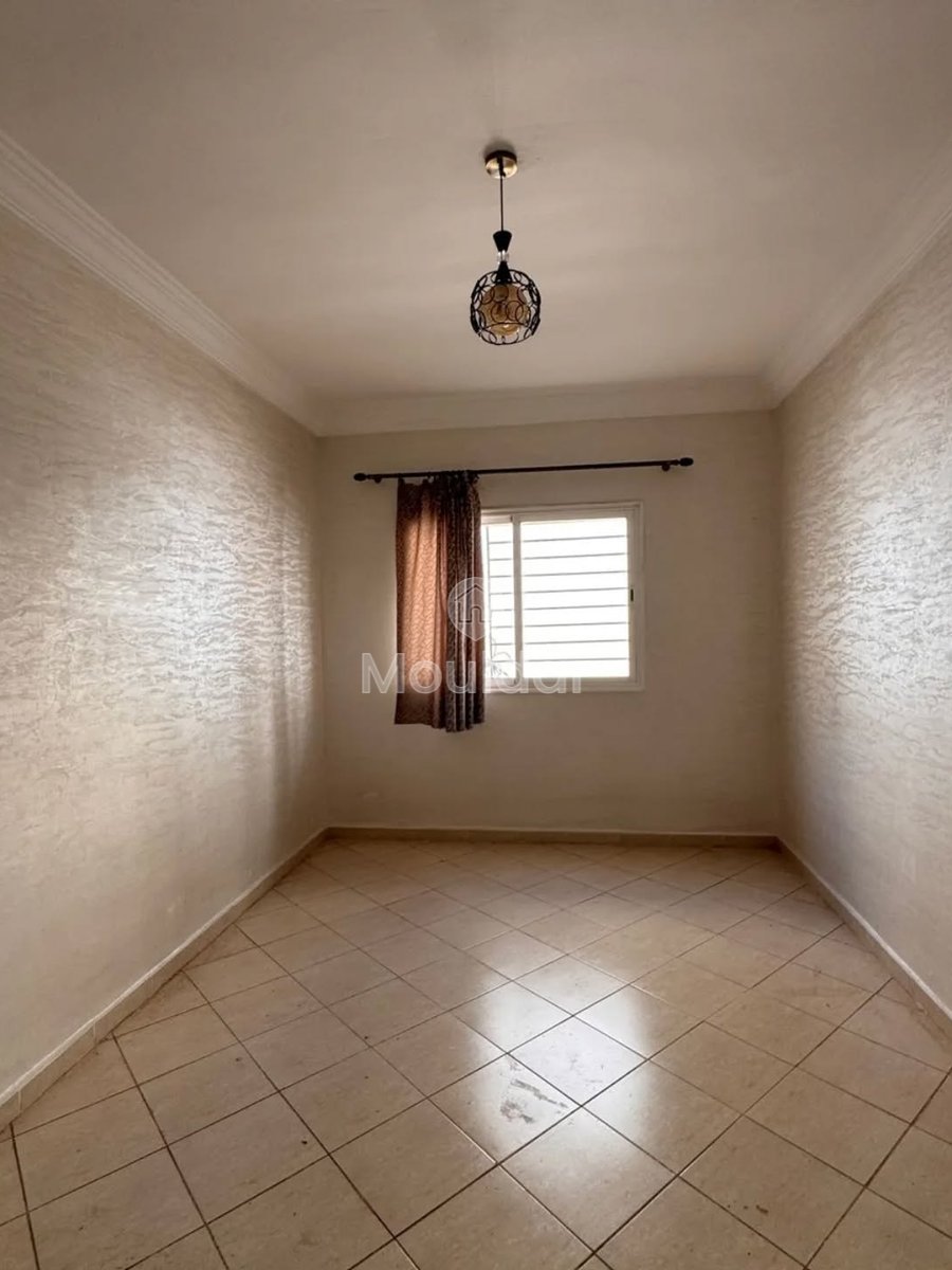Appartement à louer à Agadir, Cité Adrar - Photo 1