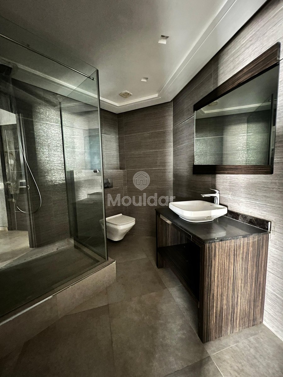 Studio for sale in Casablanca, Racine neighborhood - Photo 2