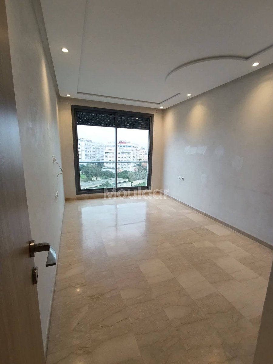 شقة للإيجار في الدار البيضاء بَلْفِيدير - Photo 2