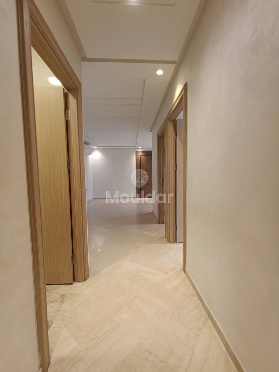 شقة للإيجار في الدار البيضاء بَلْفِيدير - Photo 10