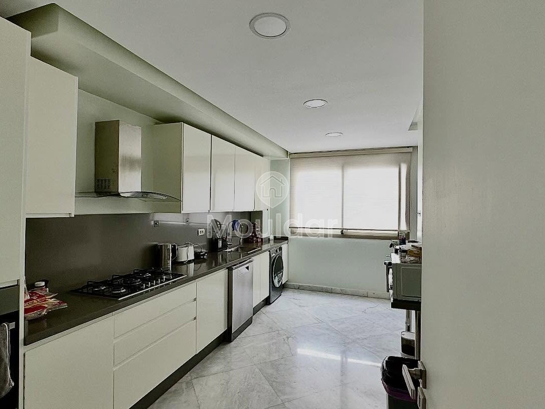 شقة للإيجار في عين دياب، الدار البيضاء - Photo 10