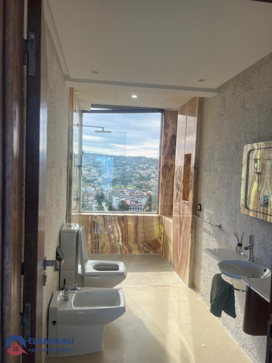 Apartamento de elegancia en venta en Tánger - Photo 16