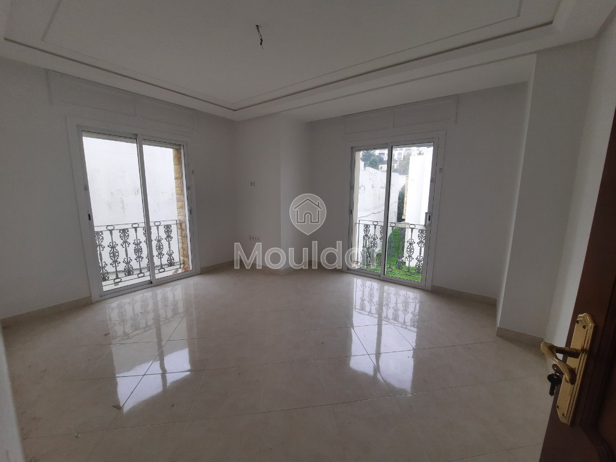 Appartement à louer à Tanger, Jbel Kbir - Photo 1