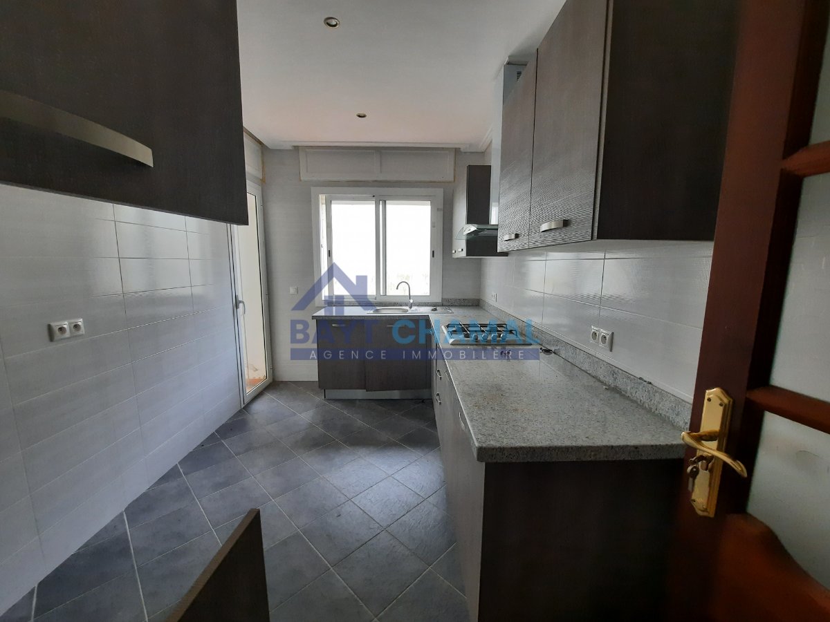 Apartment rental in Jbel Kbir - Photo 5