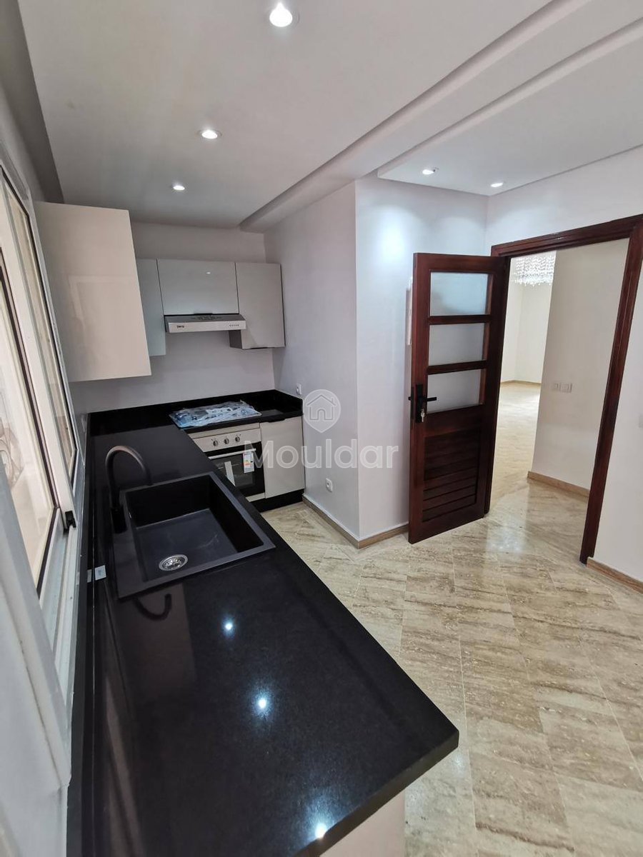 Apartment for rent in Casablanca, Maarif neighborhood - Photo 9