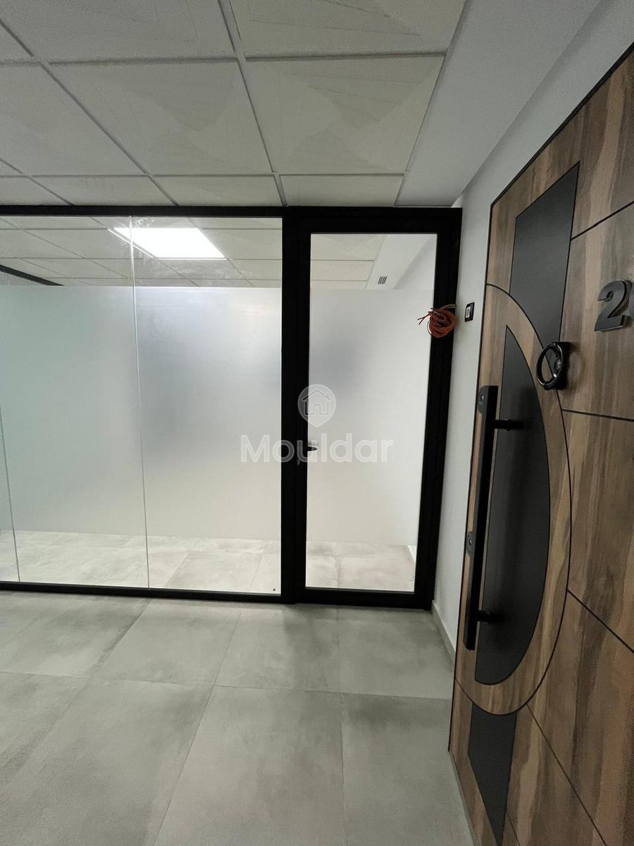 Bureau à louer à Casablanca, Roches Noires - Photo 3