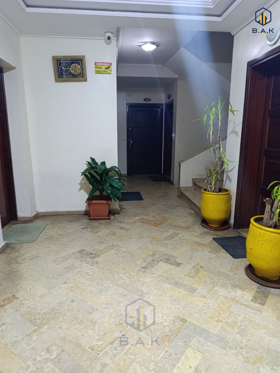 شقة كبيرة للبيع في المدينة العليا - Photo 17