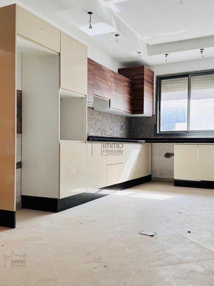 Appartement te koop in Argana met twee gevels - Photo 3